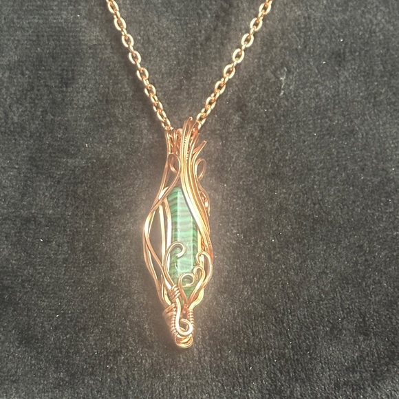 Malachite Point and Copper Wrapped Pendant Necklace - Picture 6 of 7